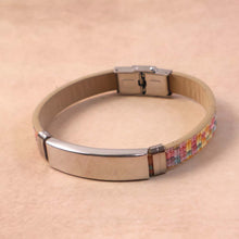 Fashionable hand bracelet